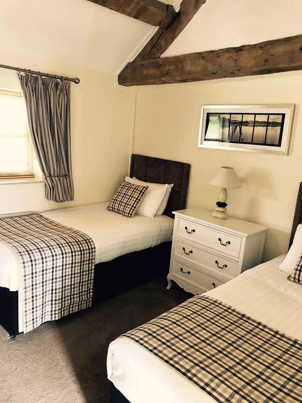 Slaters Country Inn Whitmore Екстериор снимка