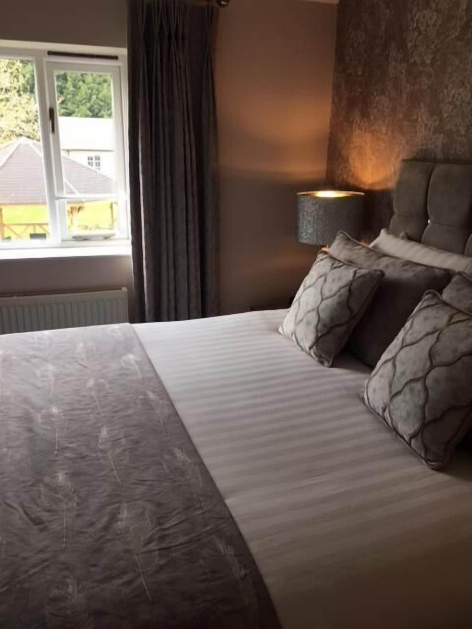 Slaters Country Inn Whitmore Екстериор снимка
